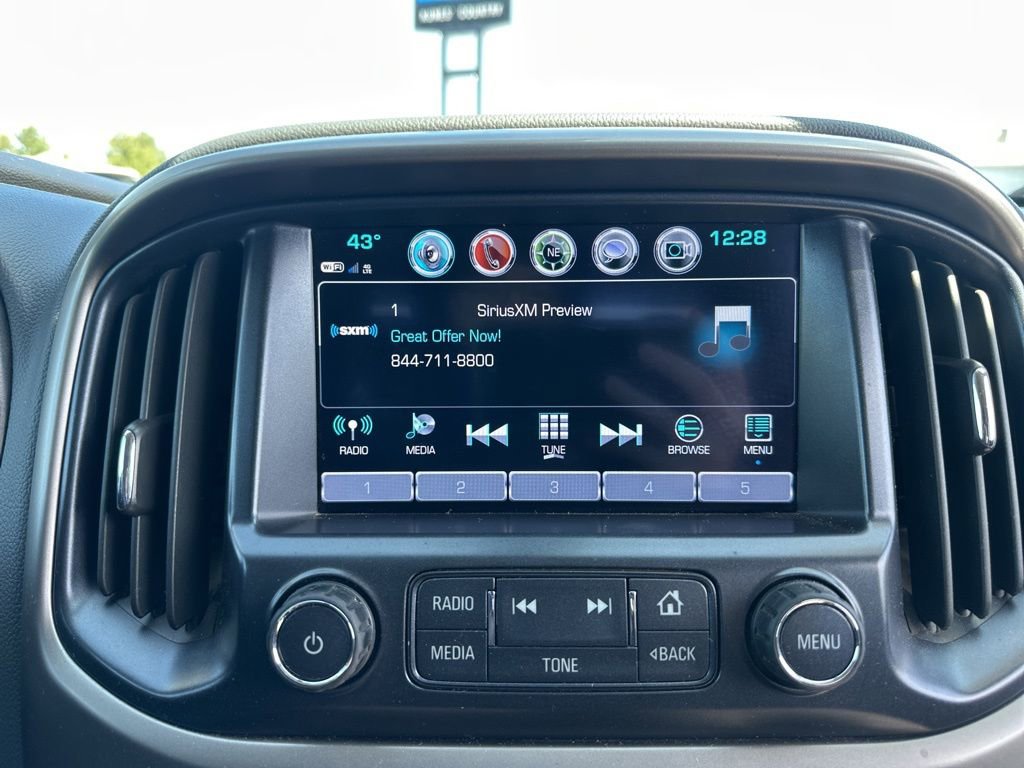 Used 2018 Chevrolet Colorado Z71 AWD/4WD image 26