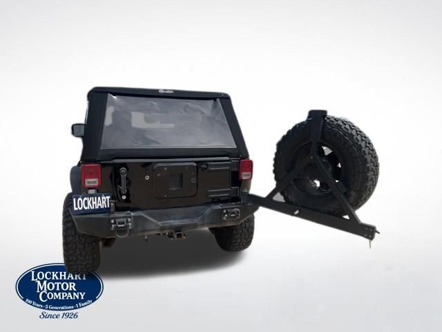 Used 2009 Jeep Wrangler X image 12