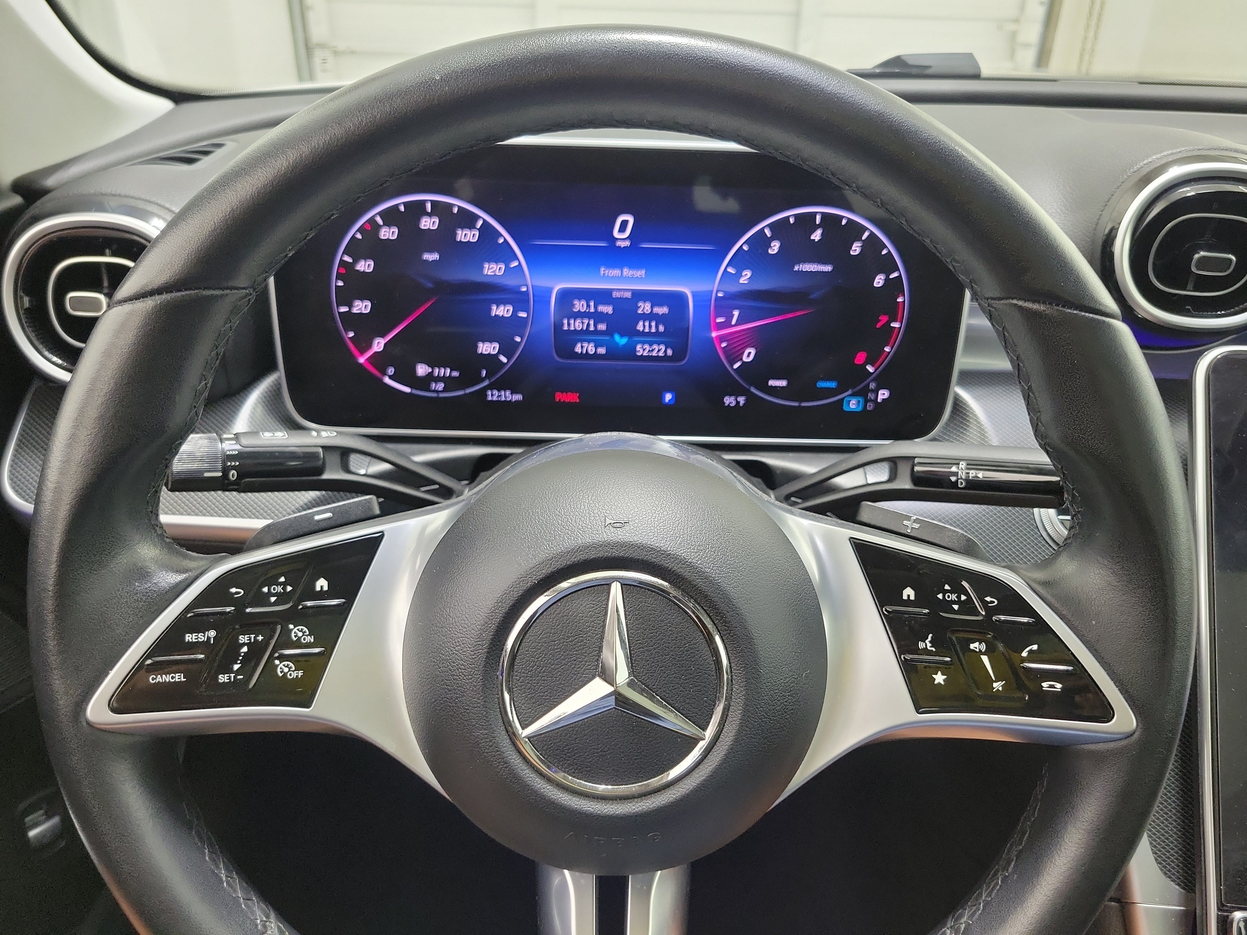 Used 2025 Mercedes-Benz C 300 Sedan image 24