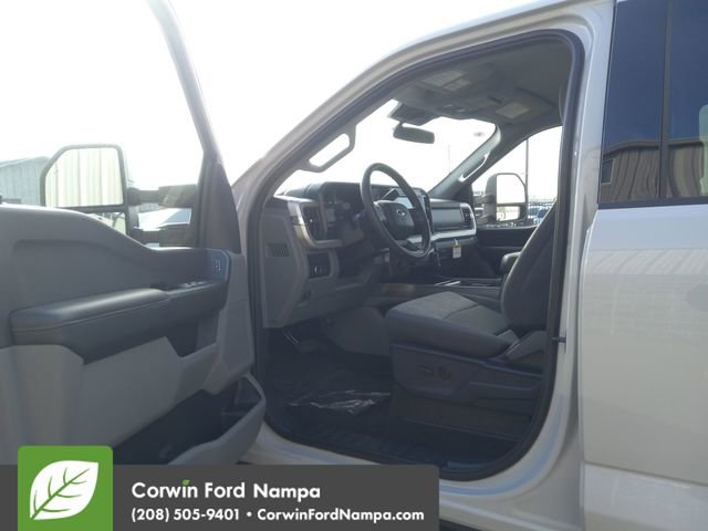 New 2026 Ford F350 XLT w/ 360-Degree Camera Package image 9