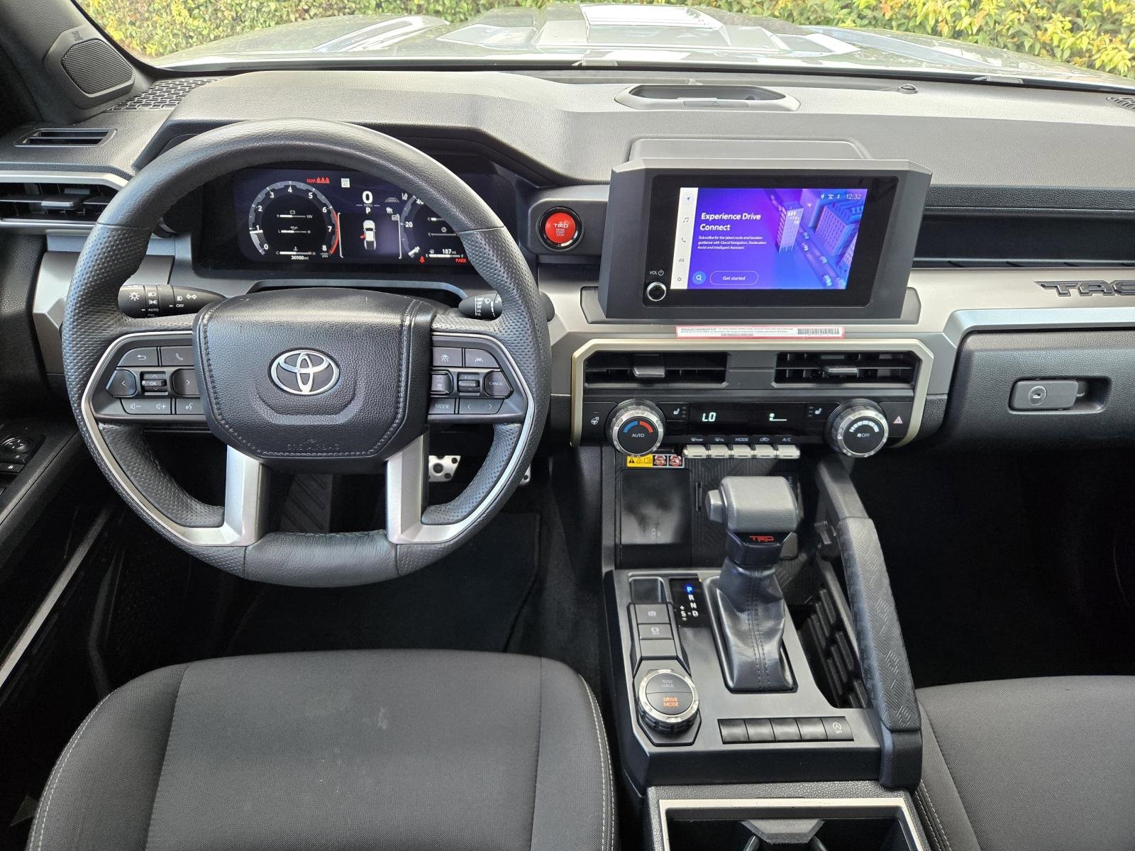 Used 2024 Toyota Tacoma TRD Sport image 8