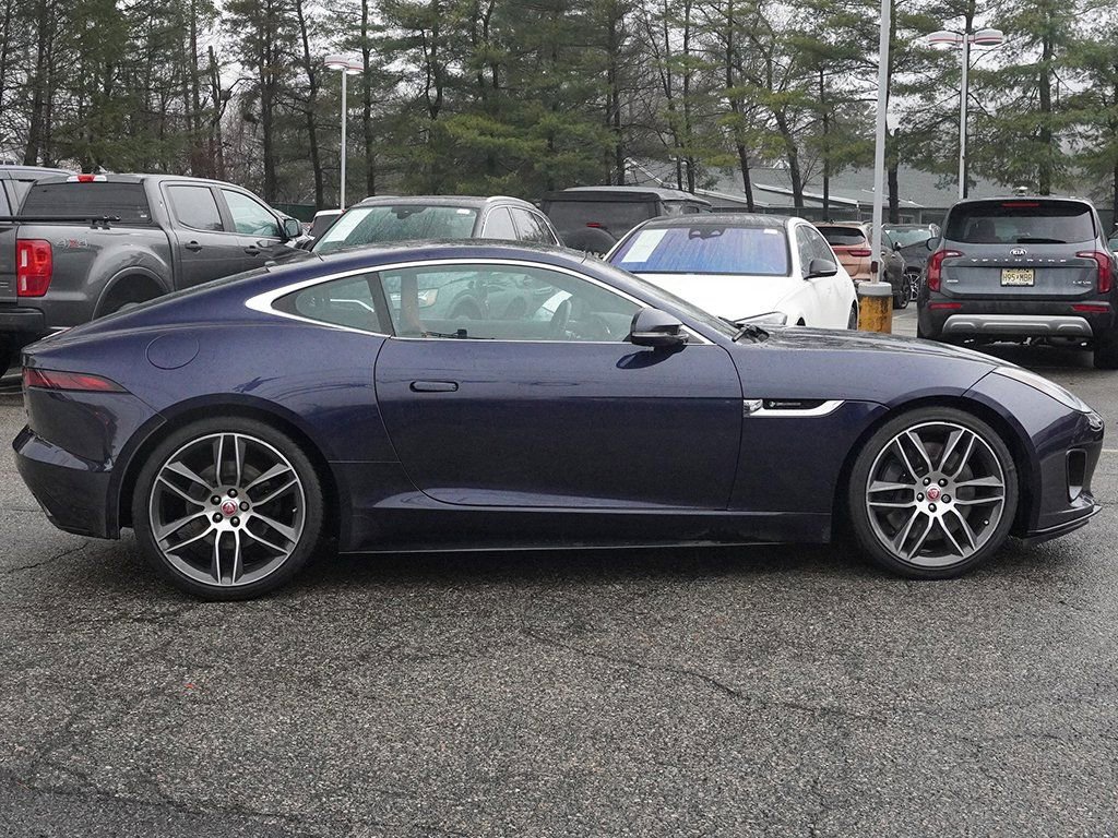 Used 2019 Jaguar F-TYPE R-Dynamic image 21