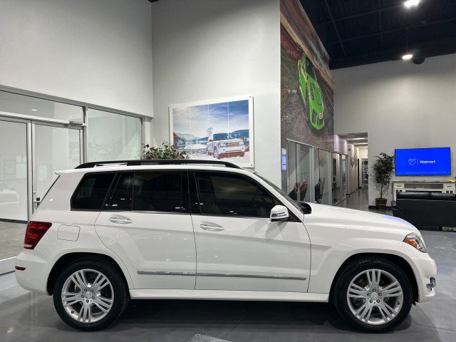 Used 2015 Mercedes-Benz GLK 350 4MATIC image 18