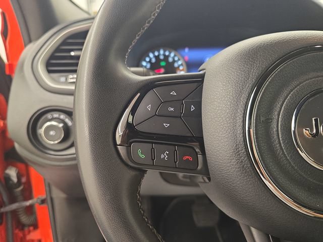 Used 2021 Jeep Renegade Latitude AWD/4WD image 28