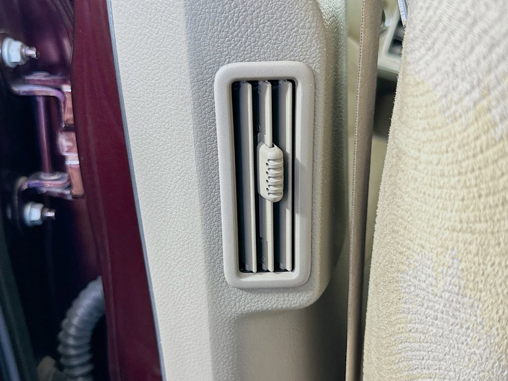 Used 2014 Nissan Murano SV w/ Value Package image 25