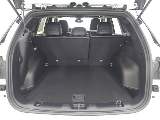 New 2026 Jeep Compass Limited image 17