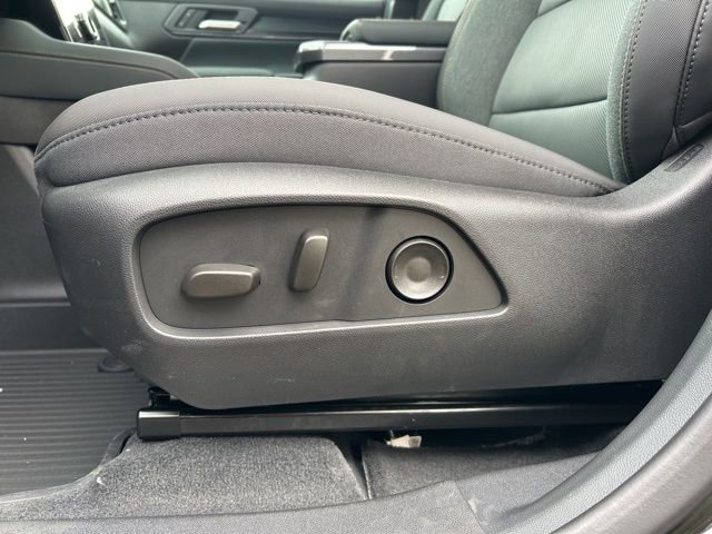 New 2026 GMC Terrain AT4 w/ Convenience Package III image 14