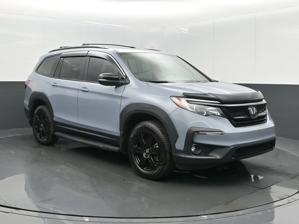 Used 2022 Honda Pilot TrailSport image 2