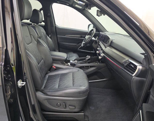 Used 2023 Kia Telluride SX X-Line AWD/4WD image 10