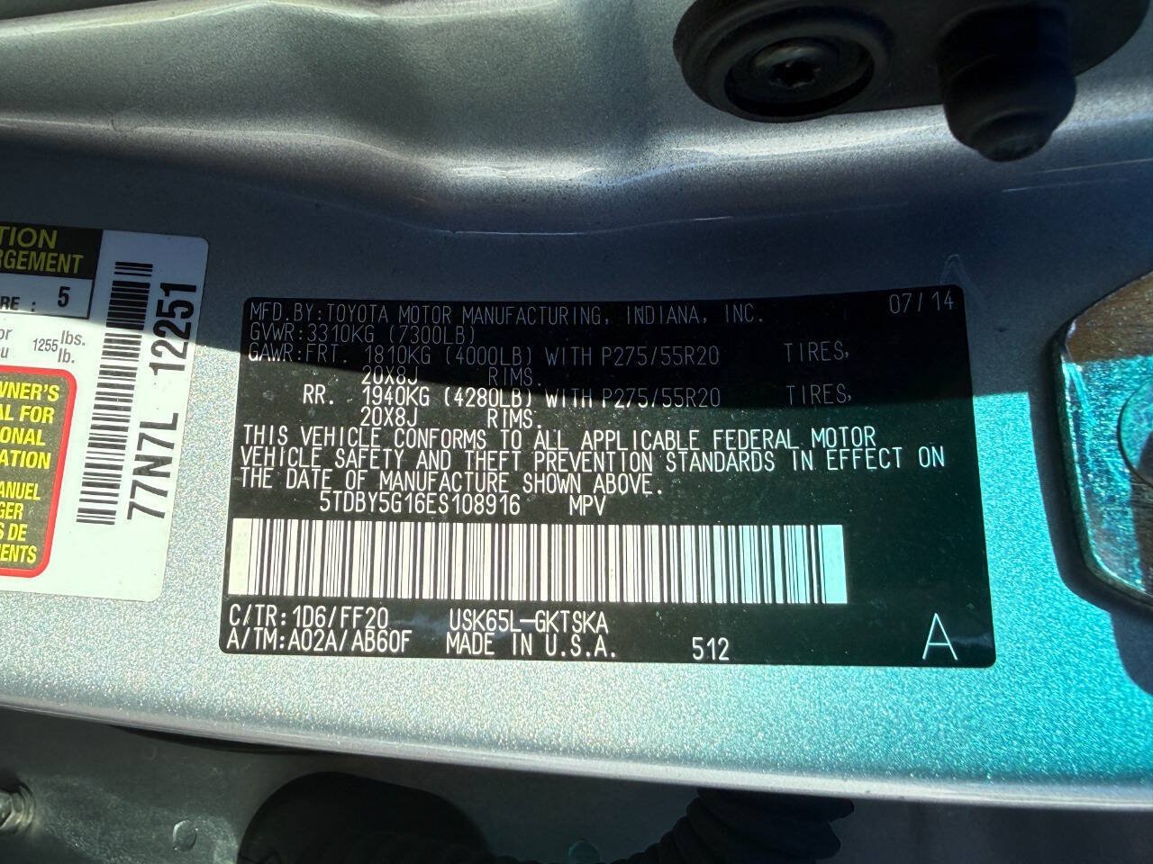 Used 2014 Toyota Sequoia SR5 w/ Sport Appearance Package AWD/4WD image 45
