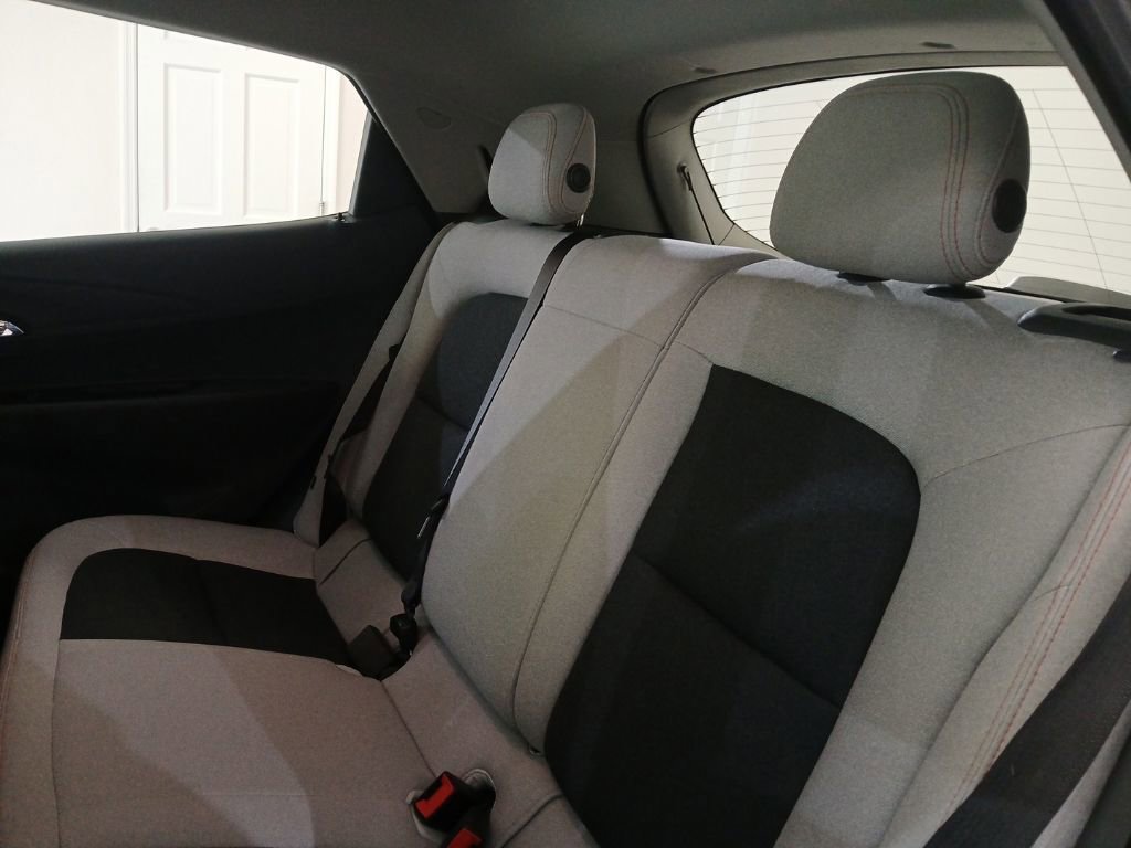Used 2019 Chevrolet Bolt LT FWD image 15