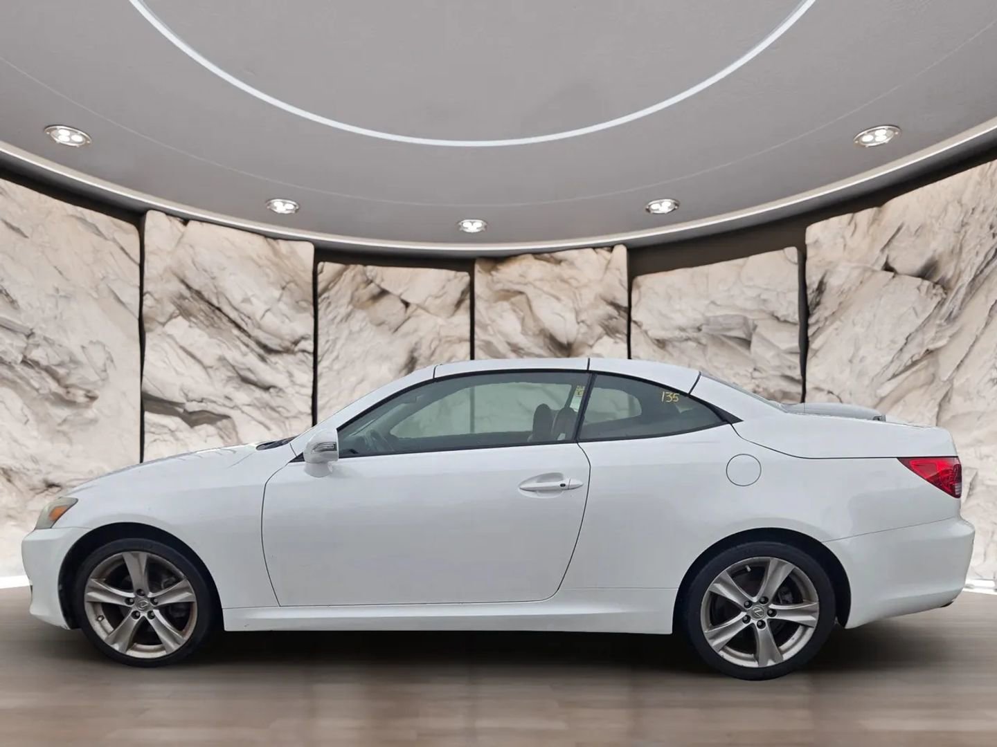 Used 2014 Lexus IS 250C image 5