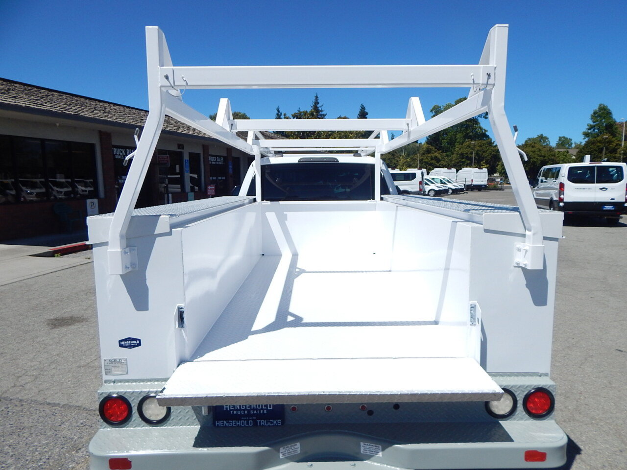 Used 2020 Ford F350 XL w/ Power Equipment Group RWD image 12
