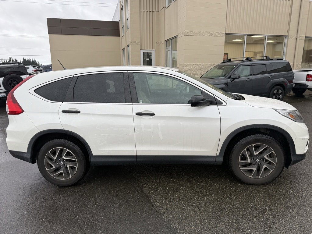Used 2016 Honda CR-V SE image 2