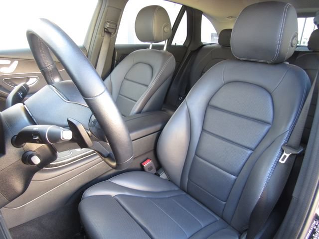 Certified 2021 Mercedes-Benz GLC 300 4MATIC image 11