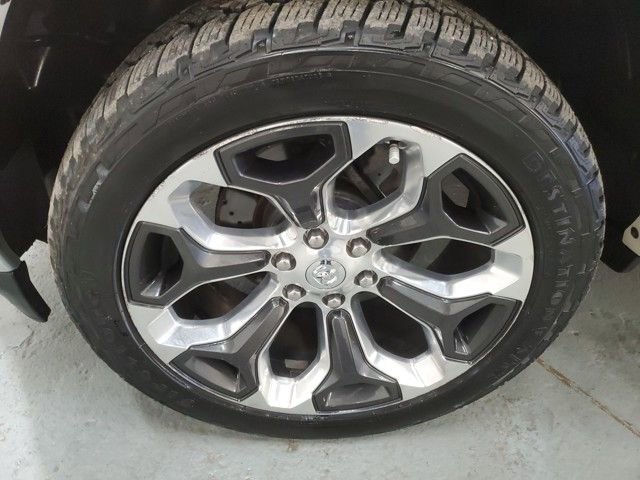 Used 2019 RAM 1500 Limited image 28