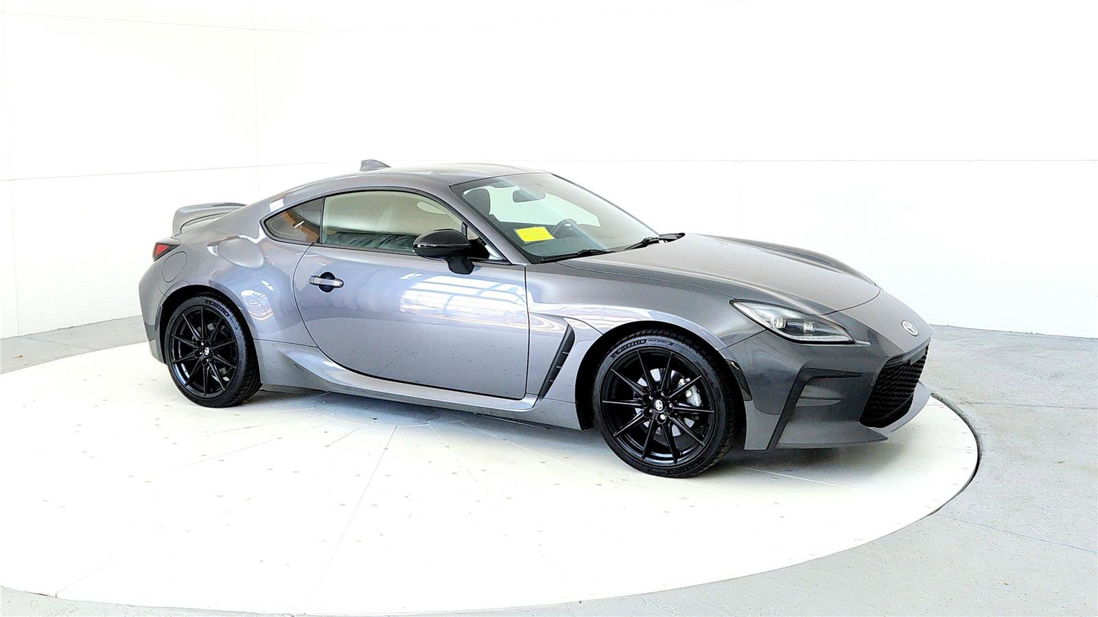 Used 2023 Toyota GR86 Premium w/ ALL Weather Mat Package (TMS) RWD image 7