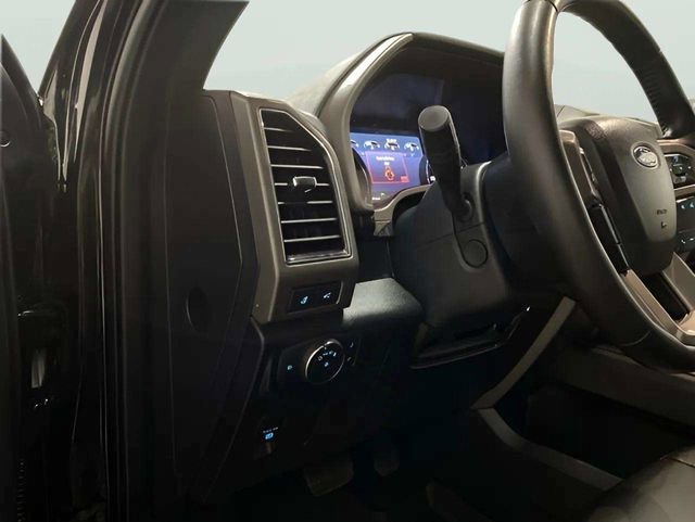Used 2021 Ford Expedition XLT RWD image 17