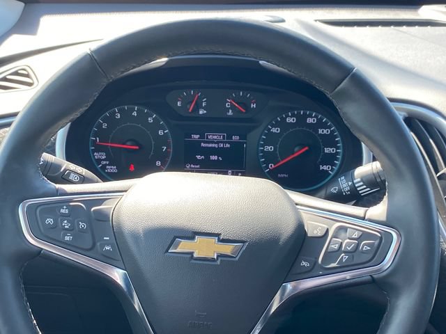 Used 2025 Chevrolet Malibu RS FWD image 8