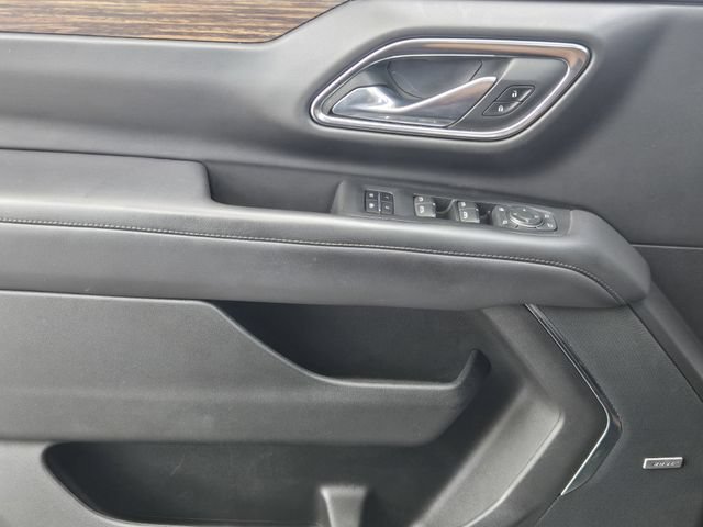 Used 2023 Chevrolet Suburban High Country AWD/4WD image 21