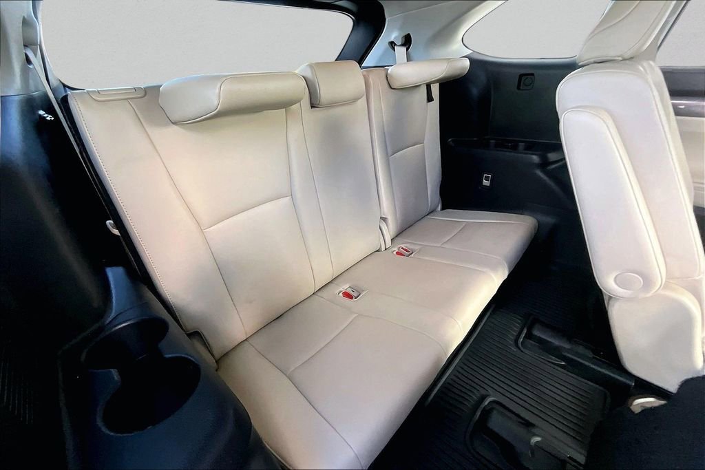 Used 2021 Toyota Highlander Platinum AWD/4WD image 27