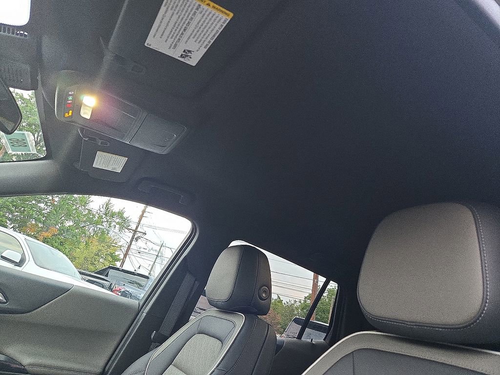 Used 2026 Chevrolet Equinox LT w/ Convenience Package II image 20