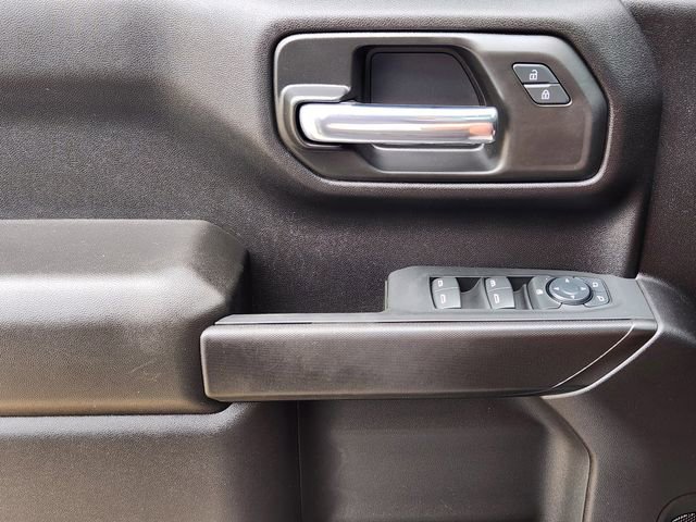 Used 2024 Chevrolet Silverado 1500 Custom image 24