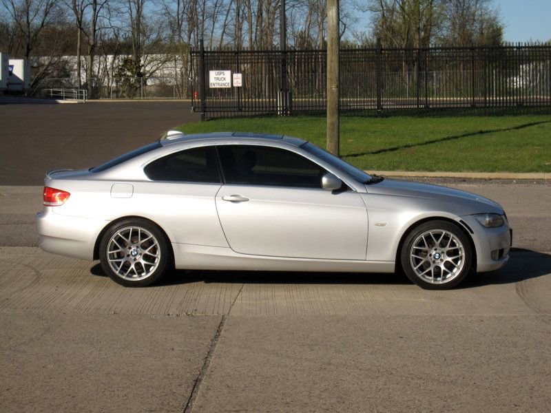 Used 2010 BMW 328i xDrive Coupe image 9