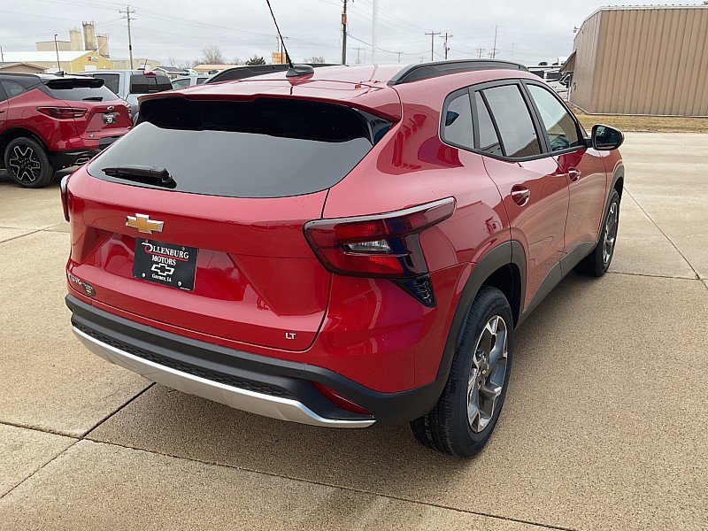 New 2026 Chevrolet Trax LT w/ Driver Confidence Package image 6