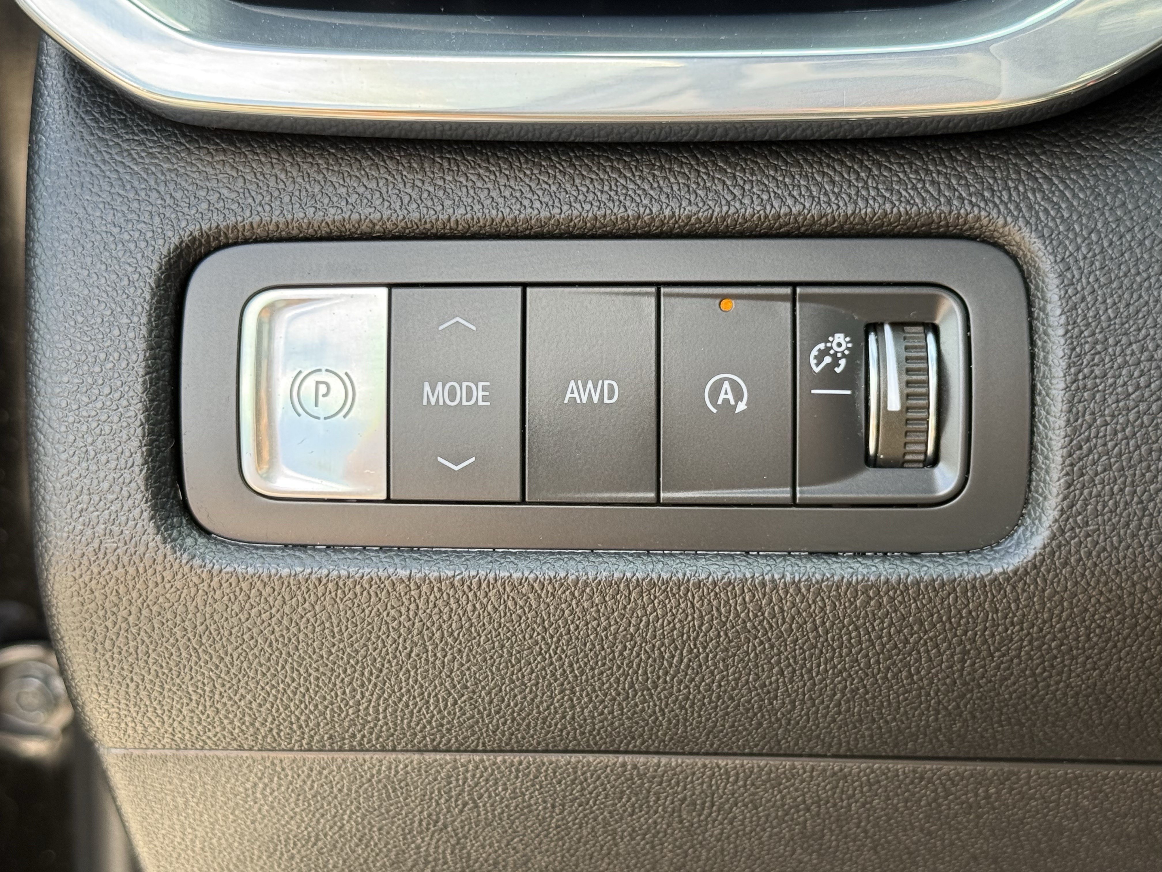 Used 2024 GMC Acadia Denali w/ Super Cruise Package AWD/4WD image 25