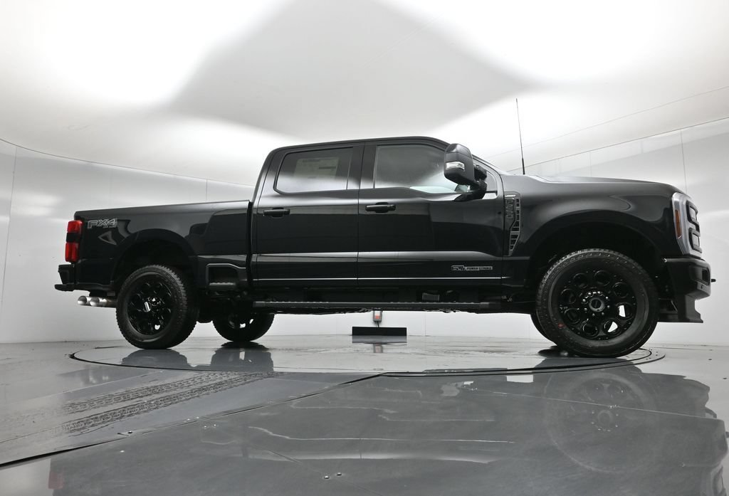 New 2026 Ford F250 Lariat w/ Black Appearance Package AWD/4WD image 3