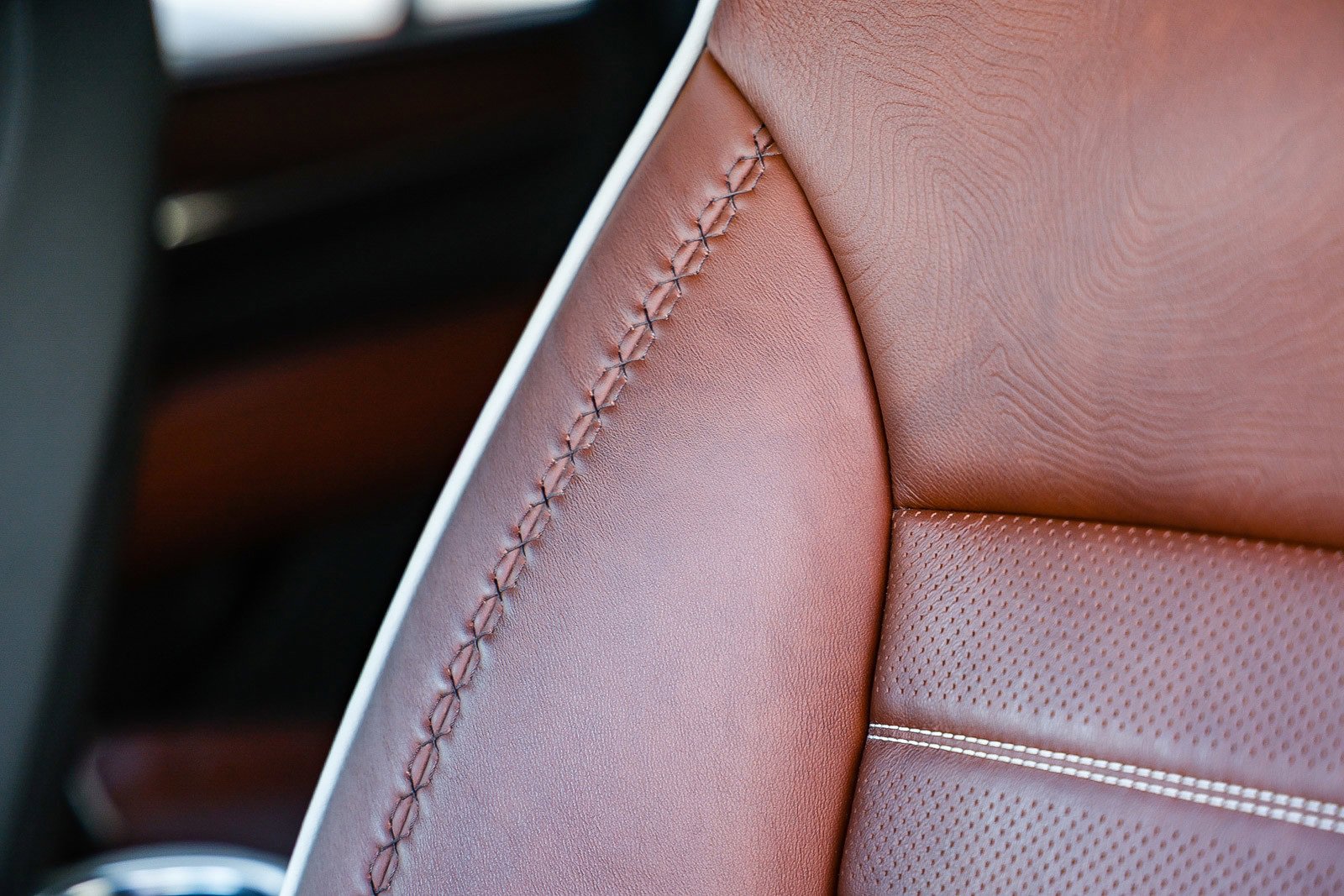 Used 2024 GMC Yukon XL Denali Ultimate image 28