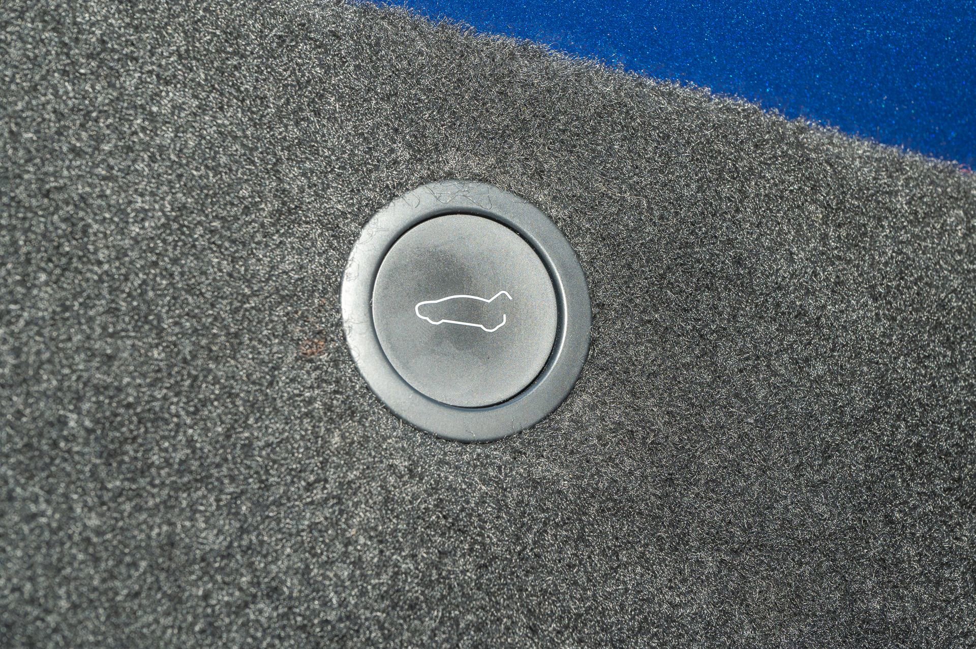 Used 2022 Tesla Model X Long Range image 16