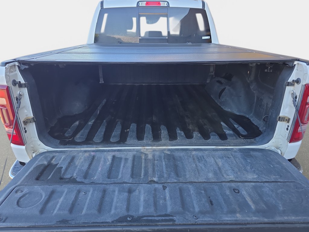 Used 2022 RAM 1500 Laramie w/ Cold Weather Group AWD/4WD image 14