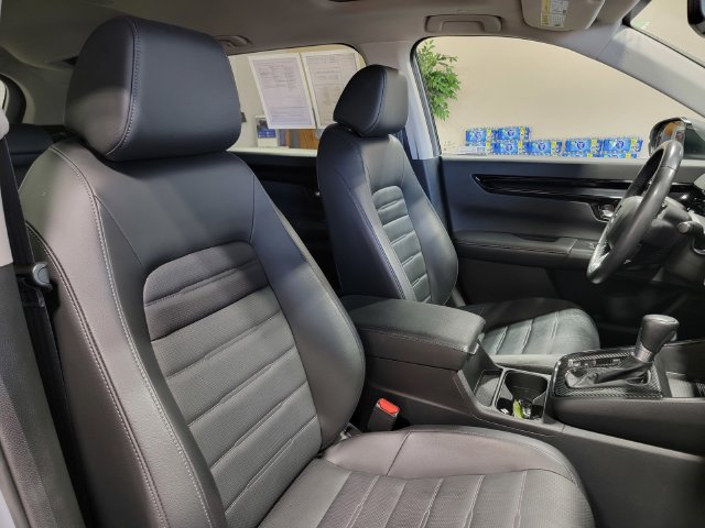 Used 2025 Honda CR-V EX-L image 16