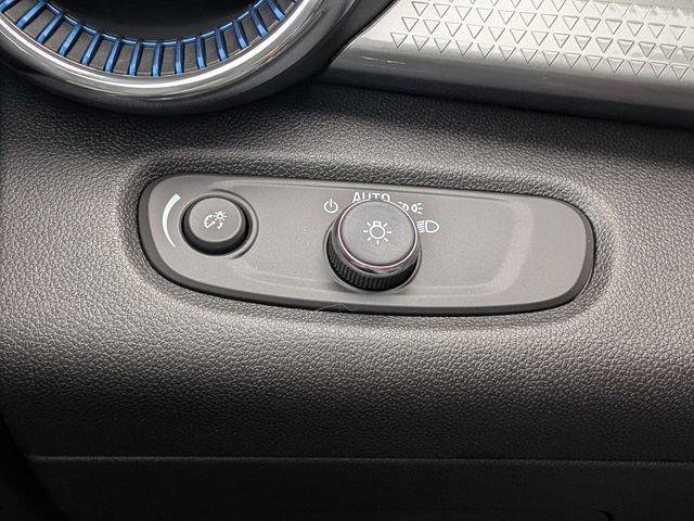 New 2026 Chevrolet Trax LT w/ Driver Confidence Package image 24