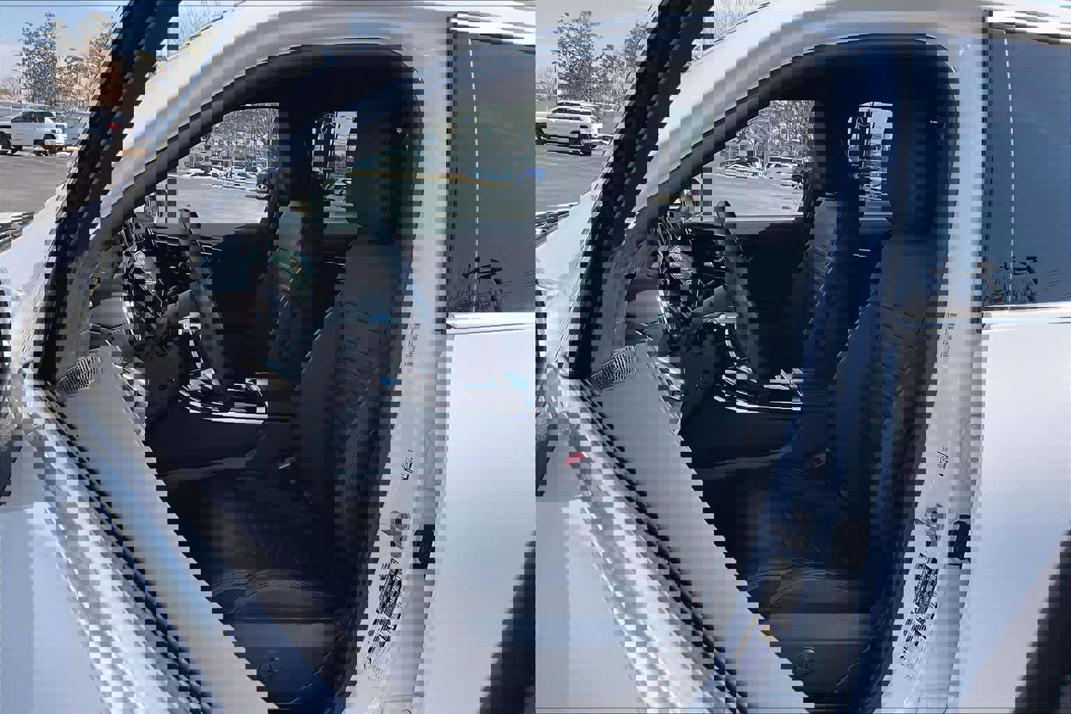 Certified 2025 Mercedes-Benz GLC 350e 4MATIC image 8