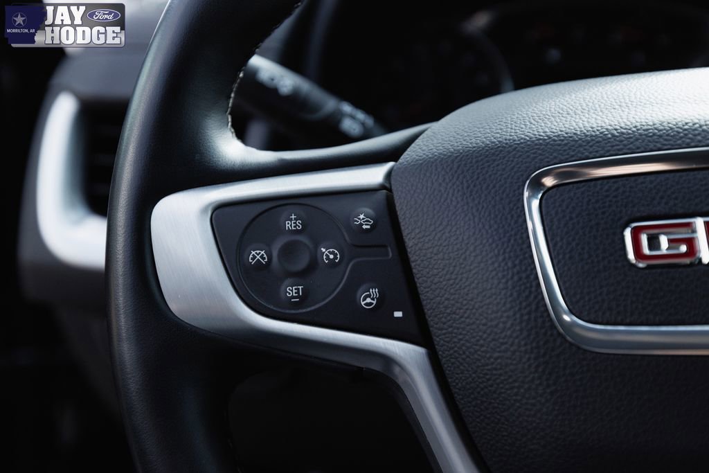 Used 2024 GMC Terrain SLT image 33