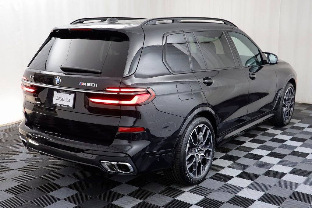 Certified 2025 BMW X7 M60i AWD/4WD image 19