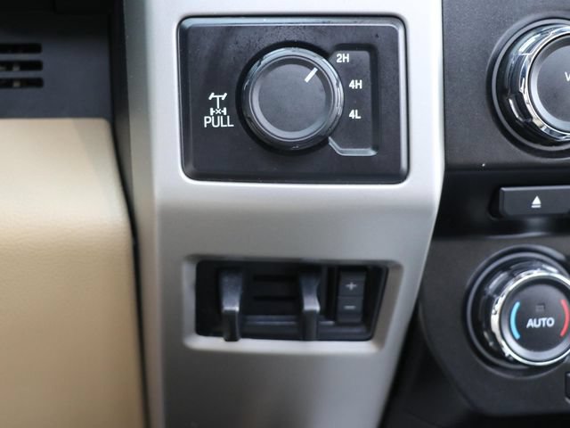 Used 2017 Ford F250 Lariat w/ Chrome Package AWD/4WD image 29