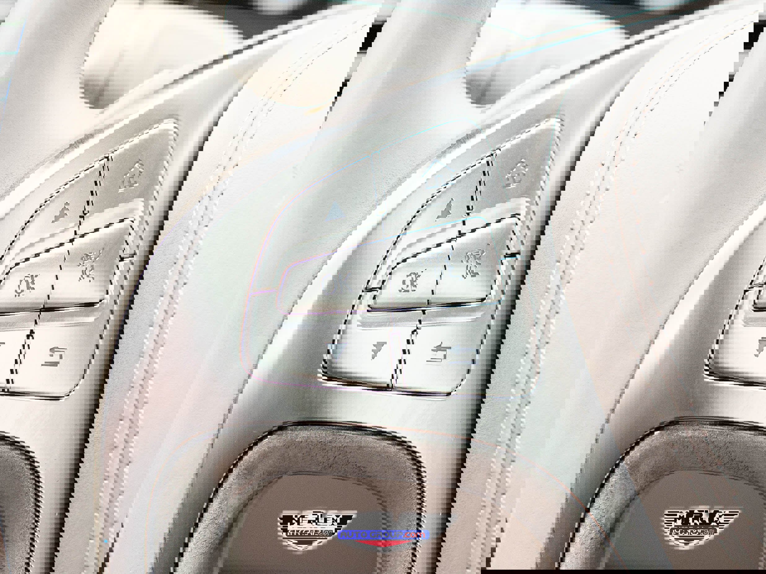 Used 2017 Mercedes-Benz S 550 4MATIC Sedan image 24