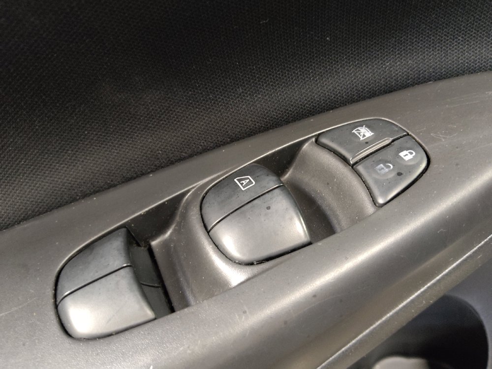Used 2019 Nissan Sentra S FWD image 27