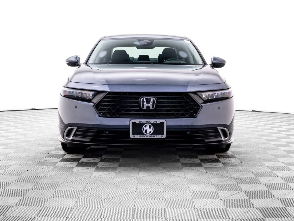 Used 2024 Honda Accord Touring image 11