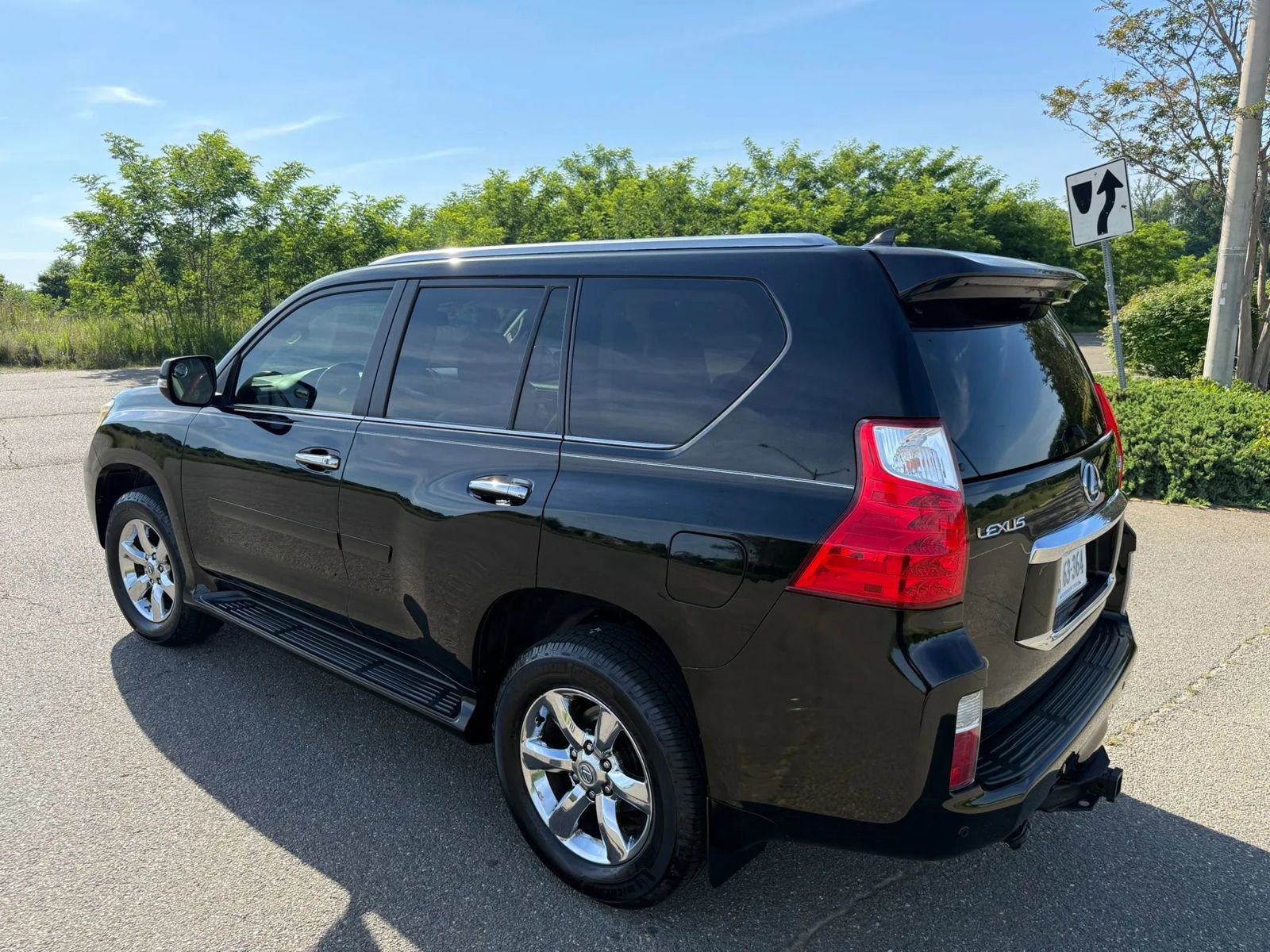 Used 2010 Lexus GX 460 AWD/4WD image 4