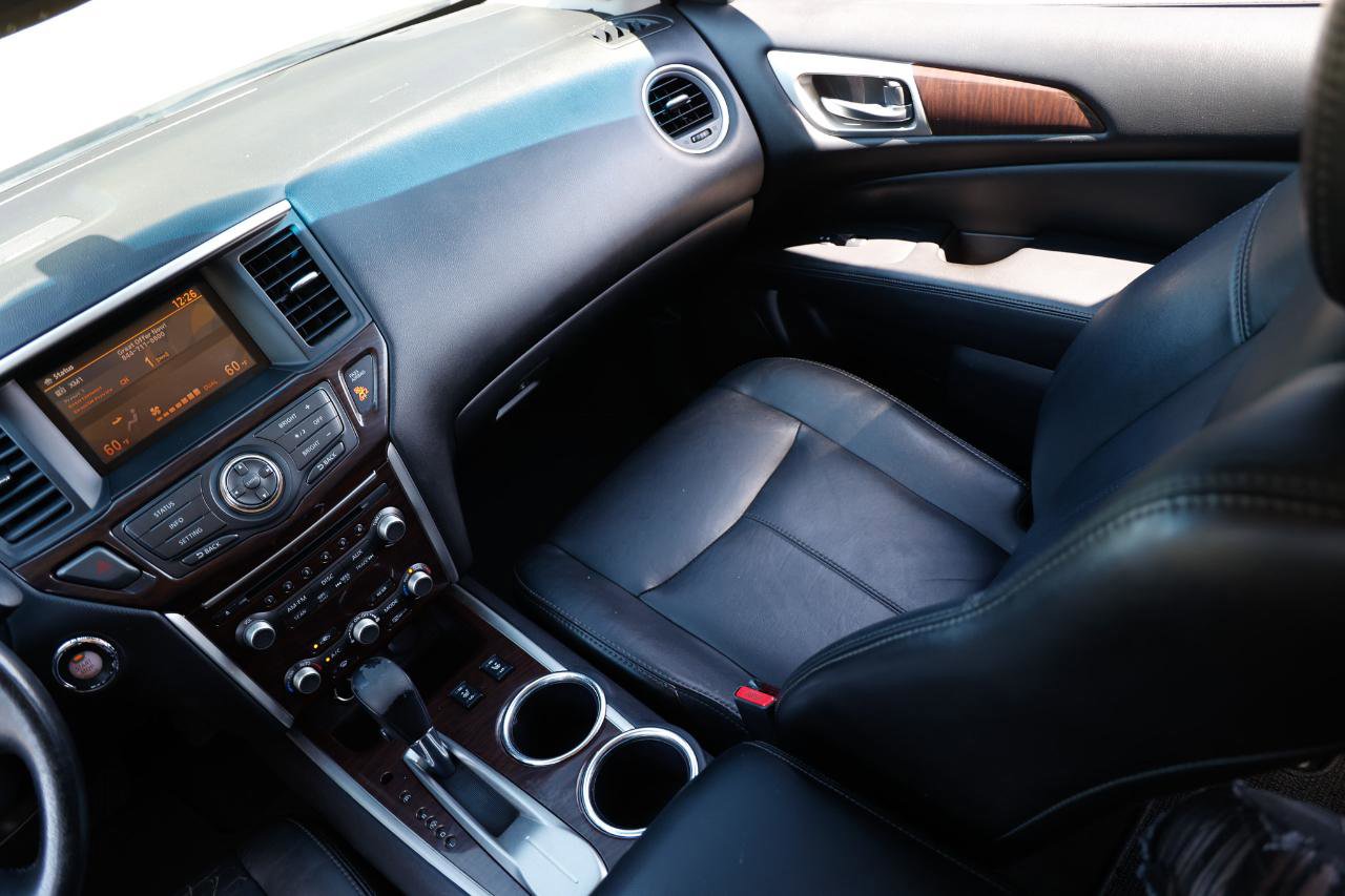 Used 2013 Nissan Pathfinder SL w/ SL Premium Pkg image 21