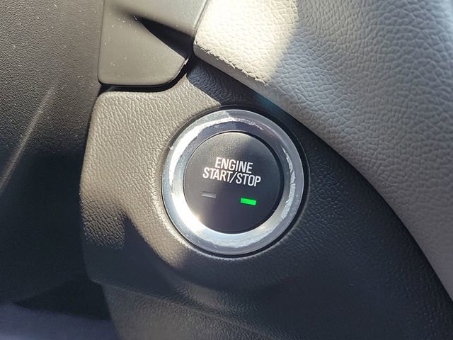 Used 2023 Chevrolet Equinox LT w/ Driver Convenience Package FWD image 4