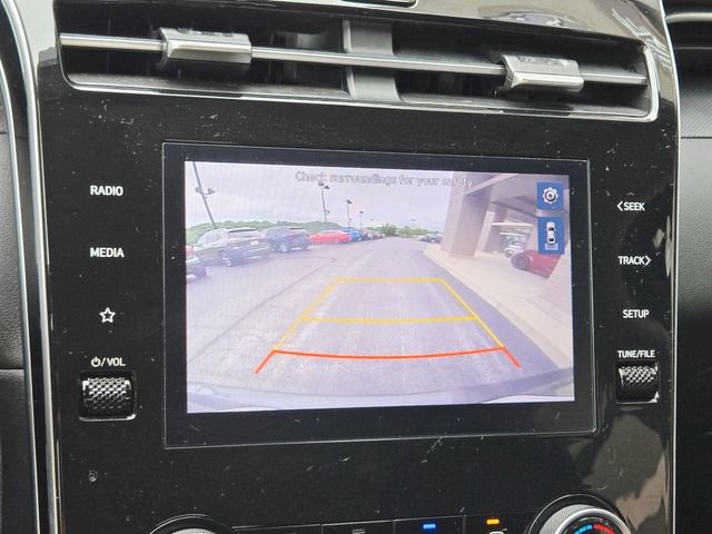Used 2023 Hyundai Tucson SE image 24