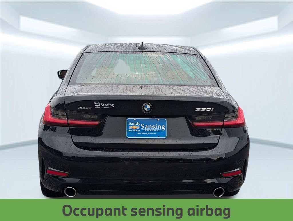 Used 2020 BMW 330i xDrive Sedan w/ Premium Package AWD/4WD image 5