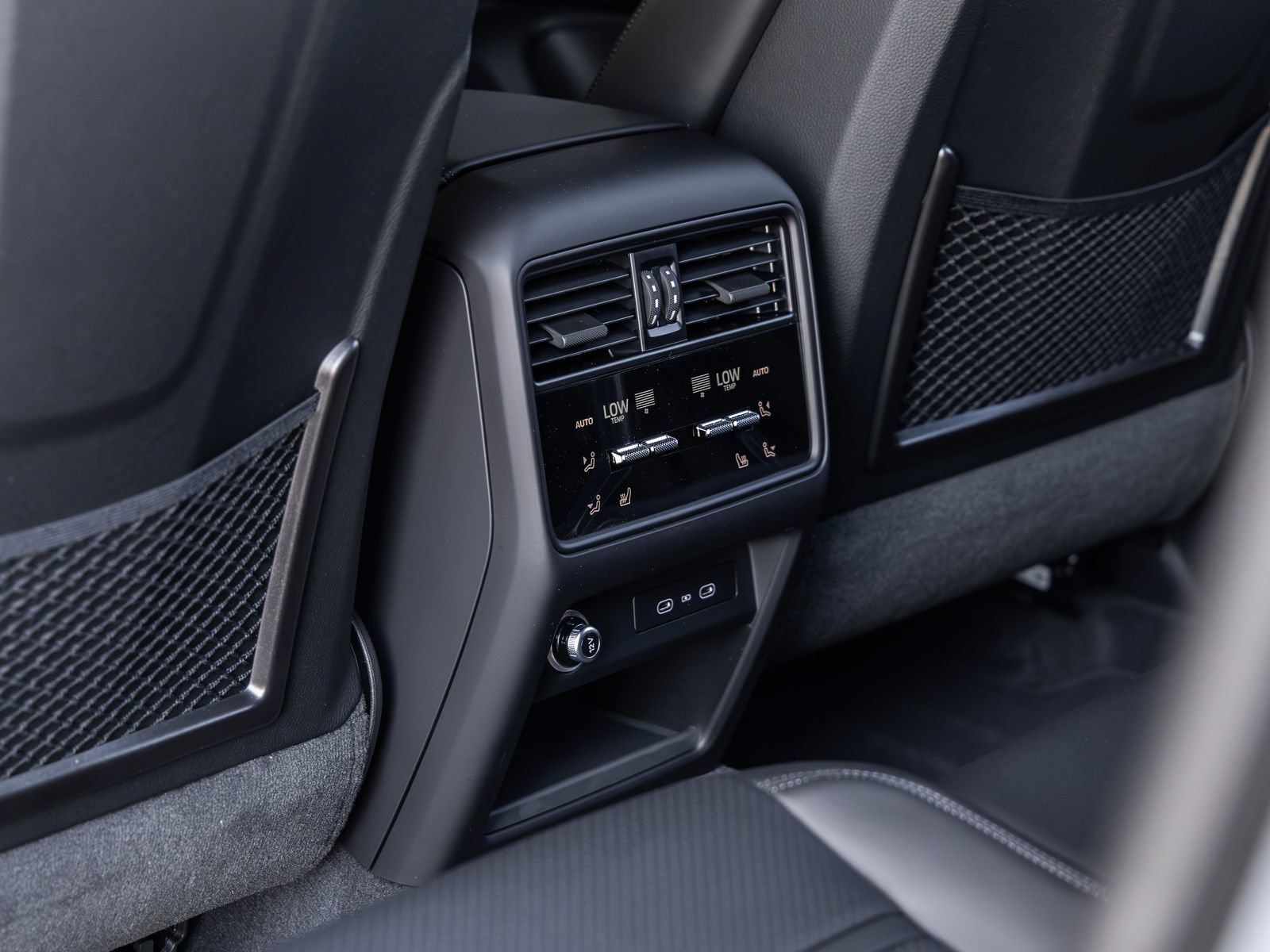 New 2026 Porsche Cayenne S AWD/4WD image 34