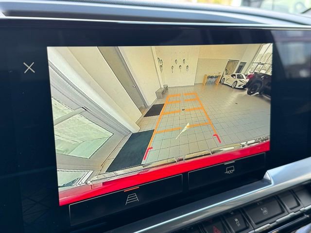 Used 2022 GMC Sierra 1500 Elevation image 4